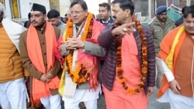 Photo of बाबा केदार के शीतकालीन गद्दीस्थल ओंकारेश्वर मंदिर पहुंचे सीएम धामी