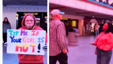 Photo of ‘खेल गए चचा’, हाथ में ऐसा बोर्ड लेकर खड़ा होता है शख्स, प्रेमियों के बीच कराता है कलेश