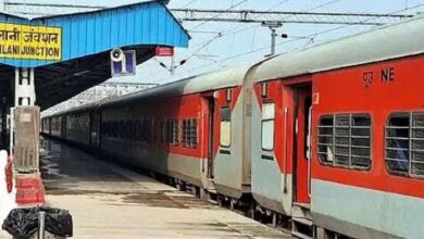 Photo of गोरखपुर-मैलानी एक्सप्रेस का पीलीभीत तक विस्तार, त्रिवेणी समेत आठ ट्रेनों के समय में बदलाव