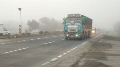 Photo of हरियाणा: घनी धुंध में लिपटे शहर, दृश्यता 50 मीटर तक दर्ज