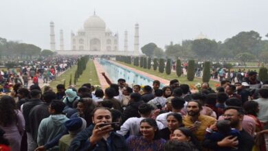 Photo of ताजमहल के पास ध्वस्त होने थे ये 33 अवैध निर्माण, ध्वस्तीकरण का नोटिस