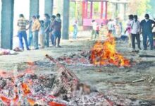 Photo of बाजार से खरीदा चखना-दारु, सीधे जा पहुंचा श्मशान, भूतों के साथ न्यू ईयर पार्टी का था प्लान!