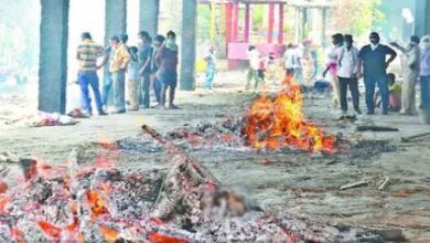 Photo of बाजार से खरीदा चखना-दारु, सीधे जा पहुंचा श्मशान, भूतों के साथ न्यू ईयर पार्टी का था प्लान!