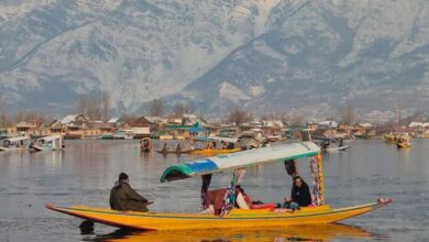 Photo of जम्मू-कश्मीर में छाए बादल, आज बारिश और बर्फबारी के आसार