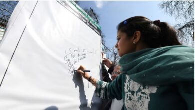 Photo of शराब और नशे के खिलाफ पीडीपी की मुहिम; इल्तिजा मुफ्ती ने शुरू किया हस्ताक्षर अभियान!