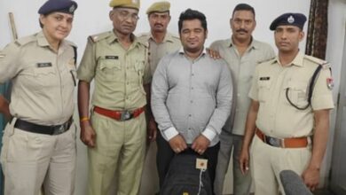 Photo of अजमेर रेलवे स्टेशन पर 1.34 किलो सोने की ज्वेलरी के साथ युवक गिरफ्तार