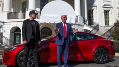 Photo of डोनाल्ड ट्रंप ने खरीदी Tesla Car, एलन मस्क की जमकर की तारीफ