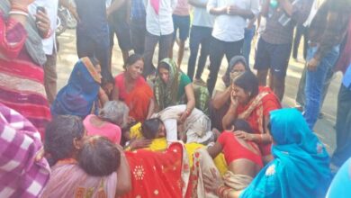 Photo of पटना: अज्ञात वाहन की टक्कर से बाइक सवार युवक की मौत