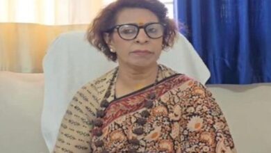 Photo of भारत-पाकिस्तान के तनाव के बीच महिला आयोग ने लिया बड़ा फैसला