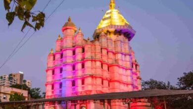 Photo of नारियल और माला चढ़ाने पर रोक… भारत-पाक तनाव के बीच मुंबई के सिद्धिविनायक मंदिर का बड़ा फैसला!