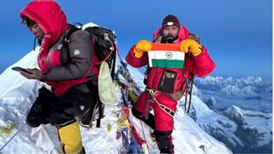 Photo of पुणे के पर्वतारोही जितेंद्र गवारे ने रचा इतिहास; फतह किया दुनिया का पांचवां सबसे ऊंचा माउंट मकालू