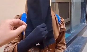 Photo of अजमेर: दरगाह क्षेत्र में बुर्का पहनकर घूम रहा था युवक, लोगों ने पकड़कर पुलिस को सौंपा