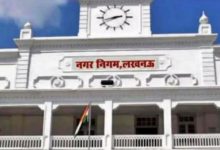 Photo of लखनऊ की महिला नायब तहसीलदार से हुई अभद्रता, एएसपी पर एफआईआर