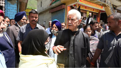 Photo of तंगधार के सीमावर्ती इलाकों का उपराज्यपाल ने किया दौरा, पाक गोलाबारी से हुए नुकसान का लिया जायजा
