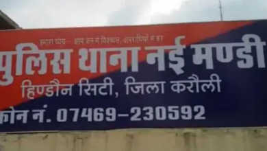 Photo of असामाजिक तत्वों ने लाइब्रेरी में पढ़ने गए छात्र की बेरहमी से पिटाई की, सीसीटीवी में कैद हुई घटना