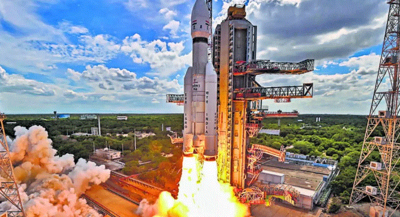 Photo of चंद्रयान-4 और चंद्रयान-5 के मिशन पर काम कर रहा भारत, इसरो ने जापान से मिलाया हाथ