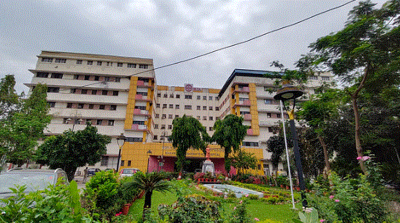 Photo of इंदौर में कोरोना के मामलों की निगरानी शुरू, नहीं है जांच के लिए कोई सरकारी सेंटर