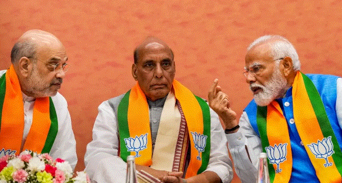 Photo of जो कहा, वो किया! मोदी, शाह और राजनाथ की रणनीति से घुटने पर आया पाकिस्तान