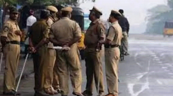 Photo of मणिपुर में उग्रवादियों को हथियार मुहैया कराते थे मिजोरम के तीन तस्कर