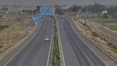 Photo of यूपी: इस एक्सप्रेस-वे के किनारे बसेगा नया शहर…94 गांवों की जमीन पर होगा विकसित