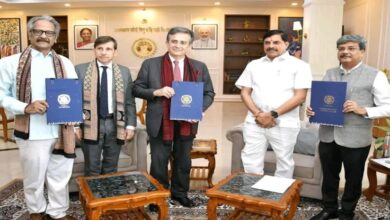 Photo of अहमदाबाद प्लेन दुर्घटना के बाद बिहार सरकार ने जारी किया हेल्पलाइन नंबर