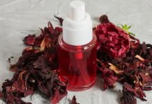 Photo of चेहरे पर आएगी नूरानी निखार, हर कोई पूछेगा राज, बस इस तरीके से करें Hibiscus Face Mist का इस्तेमाल!