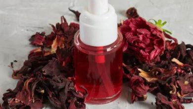 Photo of चेहरे पर आएगी नूरानी निखार, हर कोई पूछेगा राज, बस इस तरीके से करें Hibiscus Face Mist का इस्तेमाल!