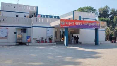 Photo of फतेहाबाद में बैंच पर बैठने को लेकर विवाद: BSC नर्सिंग के छात्र पर चाकूओं से किया हमला