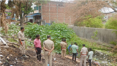 Photo of बिहार : प्रेमी ने हसूली से प्रेमिका की गला रेतकर की हत्या, शव सूटकेस में भरकर नाले में फेंका