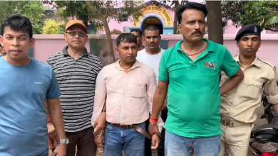 Photo of बिहार : प्रखंड शिक्षा पदाधिकारी समेत दो को निगरानी ने किया गिरफ्तार, रिश्वत लेते रंगेहाथ पकड़ाए दोनों