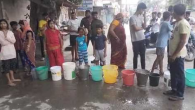 Photo of बिहार : मुजफ्फरपुर में पानी की समस्या को लेकर फूटा जनाक्रोश