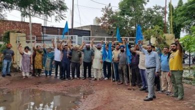 Photo of PRTC/पनबस कर्मचारियों का जोरदार प्रदर्शन, दी ये चेतावनी