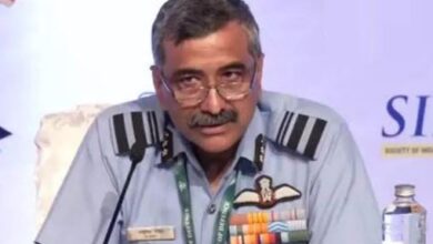 Photo of ‘भारत को पड़ोसियों की निगरानी क्षमताओं के बढ़ाना होगा’: एयर मार्शल दीक्षित