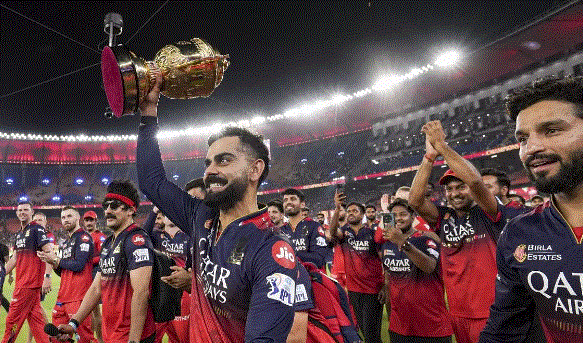 Photo of ‘18 साल इंतजार कराया मेरे दोस्त…’, Virat Kohli का इमोशनल पोस्ट