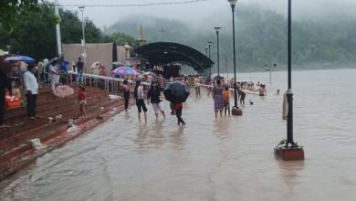 Photo of  नौ जिलों में भारी बारिश का रेड अलर्ट, चेतावनी रेखा के करीब पहुंचा गंगा का जलस्तर