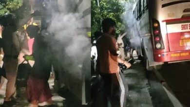 Photo of  बदरीनाथ से ऋषिकेश लौट रही तीर्थयात्रियों की बस में लगी आग, सवार थे 42 लोग