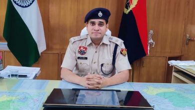 Photo of हरियाणा: ड्यूटी के दौरान सोने व शराब के नशे में धुत तीन SPO बर्खास्त