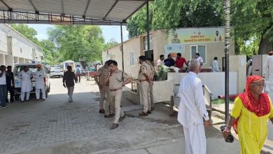 Photo of हिसार में DJ बंद कराने को लेकर पुलिस-युवकों का टकराव