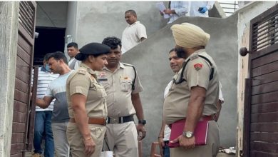 Photo of हरियाणा: महिला का सिर कुचल कर की गई हत्या, सुबह घर की छत पर पड़ा मिला शव