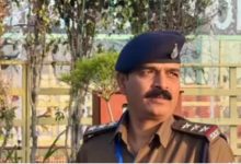Photo of भोपाल के टीआई रूपेश दुबे ने पत्नी से विवाद के बाद खाया जहर
