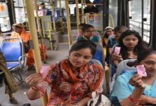 Photo of दिल्ली में महिलाओं और ट्रांसजेंडर को मिलेगा मुफ्त बस यात्रा का तोहफा