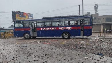 Photo of धारूहेड़ा-भिवाड़ी सीमा पर पुलिस फोर्स तैनात: एक महापंचायत का आयोजन