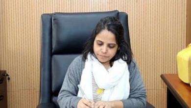 Photo of  कलेक्ट्रेट परिसर में पत्रकारों के बिना अनुमति के प्रवेश पर रोक, IAS नेहा मारव्या सिंह के आदेश पर विरोध तेज
