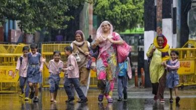 Photo of दिल्ली-NCR में बारिश से मौसम खुशनुमा, UP-बिहार सहित इन राज्यों में भी आज जमकर बरसेंगे बादल