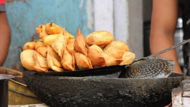 Photo of ‘खाइए, मगर सोच समझकर’, अब सिगरेट की तरह समोसे और जलेबी पर भी होगी Warning Sign