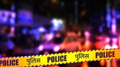 Photo of युवक की चाकू से गोदकर हत्या, गले और पेट पर कई जगह वार… वहशत में हाथ भी काटा