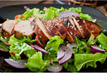 Photo of हेल्दी भी, टेस्टी भी! वजन कम करने के ल‍िए खाएं Chicken Salad