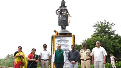 Photo of दिल्ली: उपराज्यपाल ने वीके सक्सेना ने मां यमुना की प्रतिमा का किया अनावरण