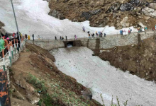 Photo of केदारनाथ यात्रा: पैदल मार्ग पर पहाड़ी से गिरे भारी पत्थर, चपेट में आने से महाराष्ट्र के यात्री की मौत