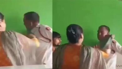 Photo of हरियाणा: OYO में महिला ने ट्रैफिक पुलिसकर्मी की चप्पलों से पीटा